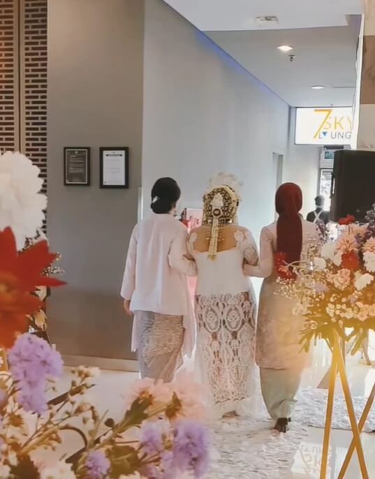 ジャカルタのホテルで結婚式