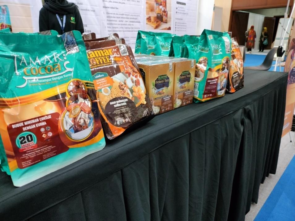 インドネシアのハラール製品展示会「Halal Expo Indonesia 2023」のマレーシア製品コーナー