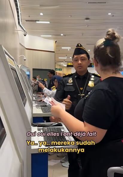 スカルノ・ハッタ国際空港でAll Indonesia登録