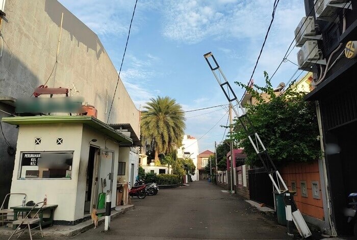ジャカルタ郊外の分譲住宅団地（プルマハン）